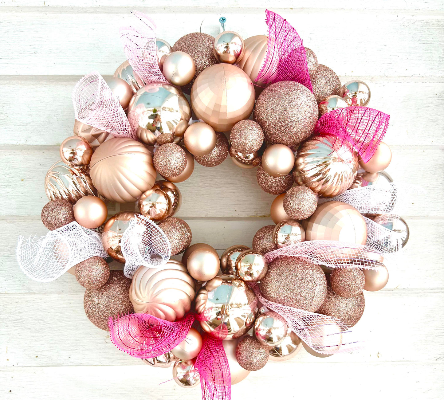 Wreath - Valentine Ornaments