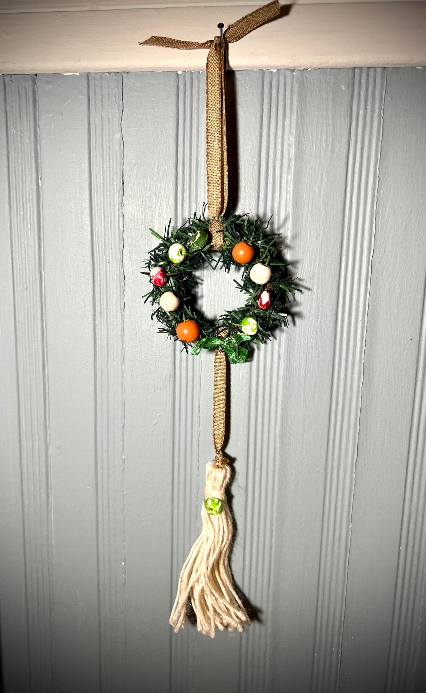 Christmas Bead Wreath Door Hanger (3)