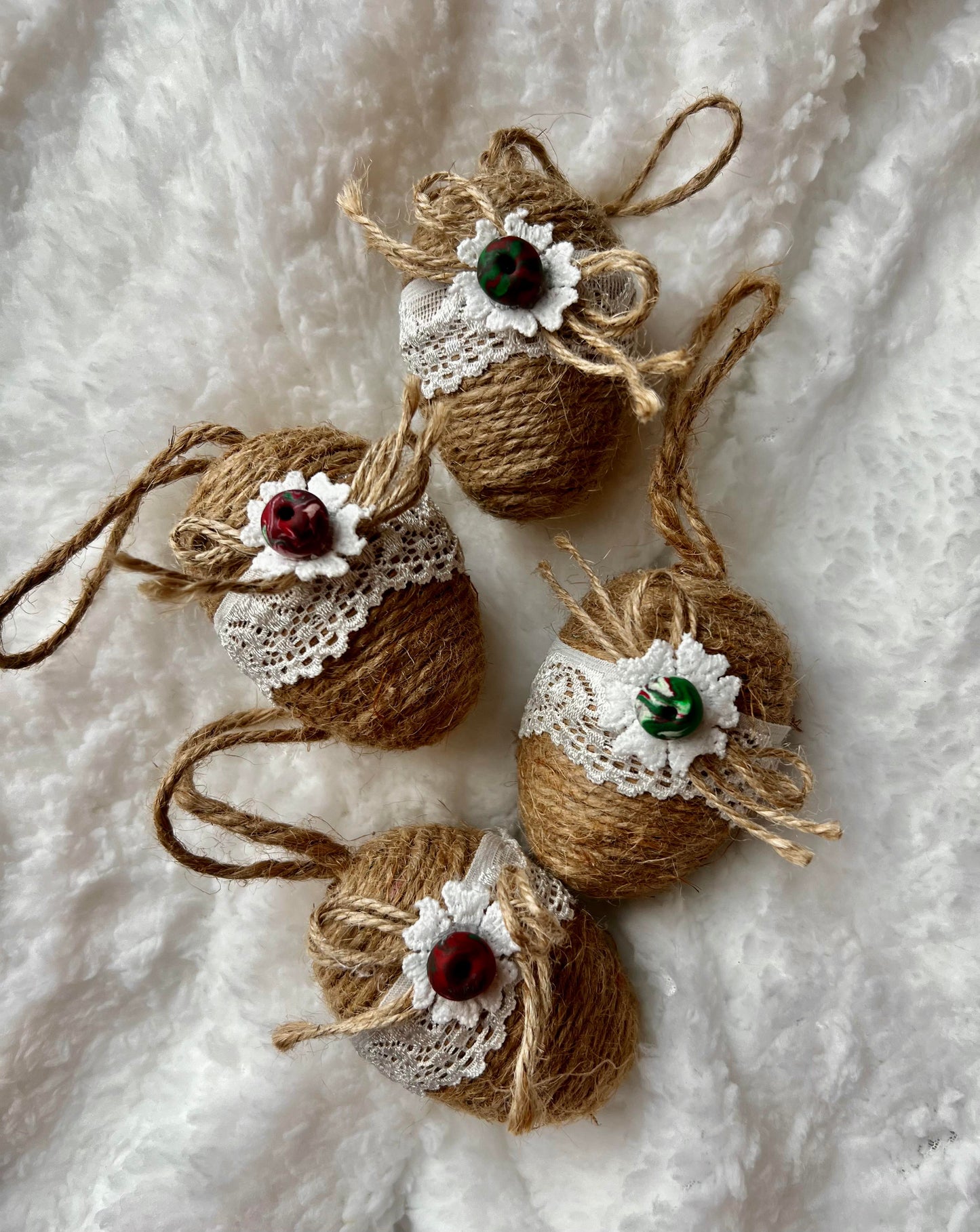 Christmas 4 Burlap Ornaments